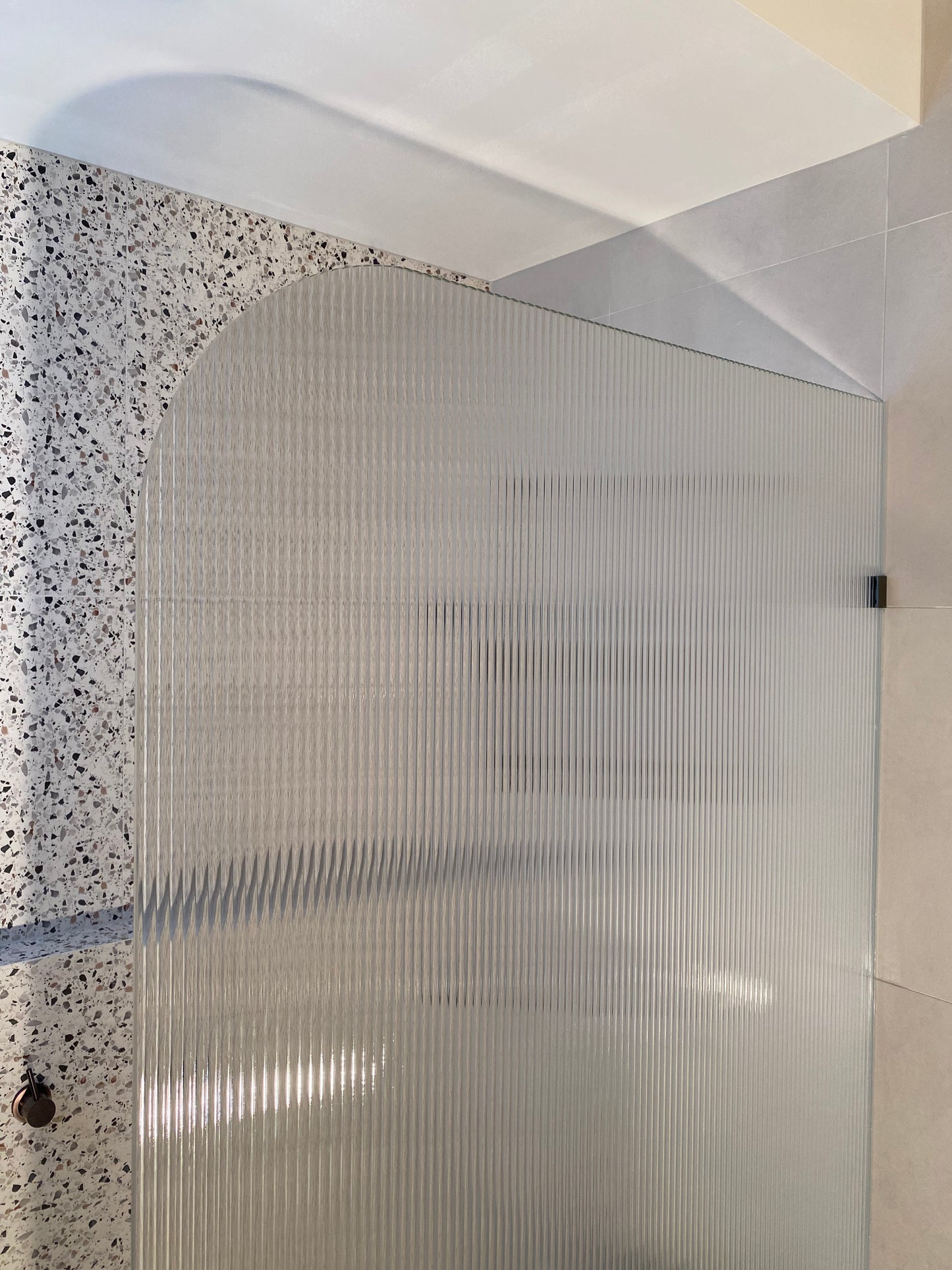 Fluted glass shower panel - radius corner - 1200mm wide
