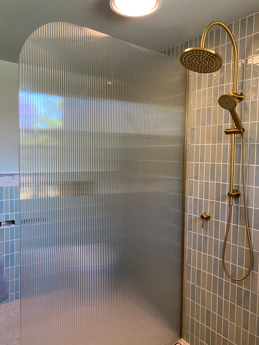 Fluted glass shower panel - radius corner - 1200mm wide